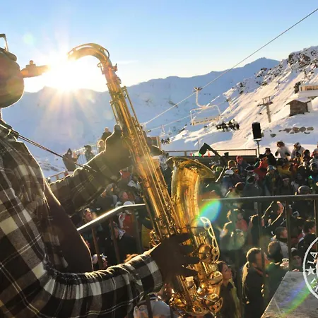 3 Vallees - Location: Pour 4 Personnes Avec Tres Belle Vue Mae-9076