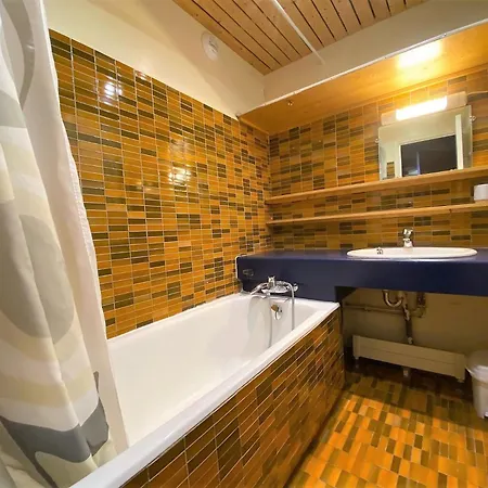 Apartment 3 Vallees - Location: Pour 4 Personnes Avec Tres Belle Vue Mae-9076 *